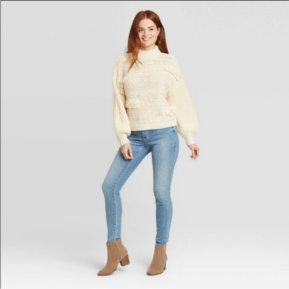 Universal Thread Chunky Fringe Sweater Large - Picture 4 of 11